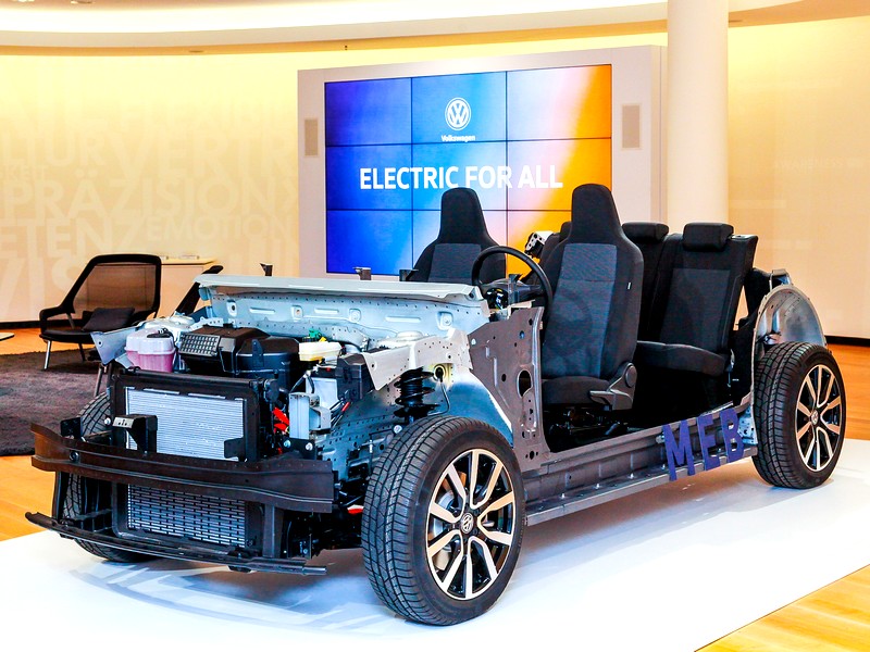 Volkswagen představil Modulární platformu pro elektromobily MEB